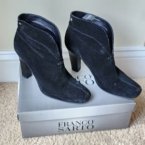 Franco Sarto Limber black suede size 8.5M ankle boots 3.75" heel
